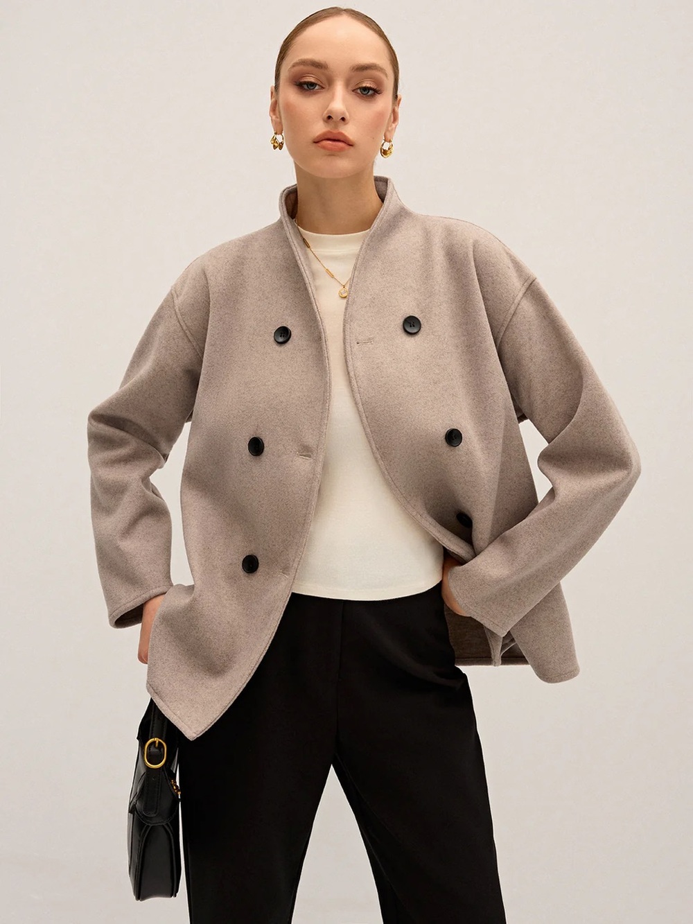 Commense Oversized Button-Down Jacket in Brown - Size S